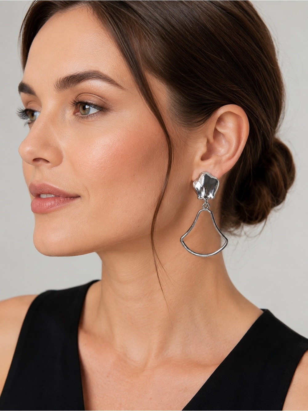Vintage Silver Tone Runway Statement Dangle Earrings Sculptural Abstract Clip On
